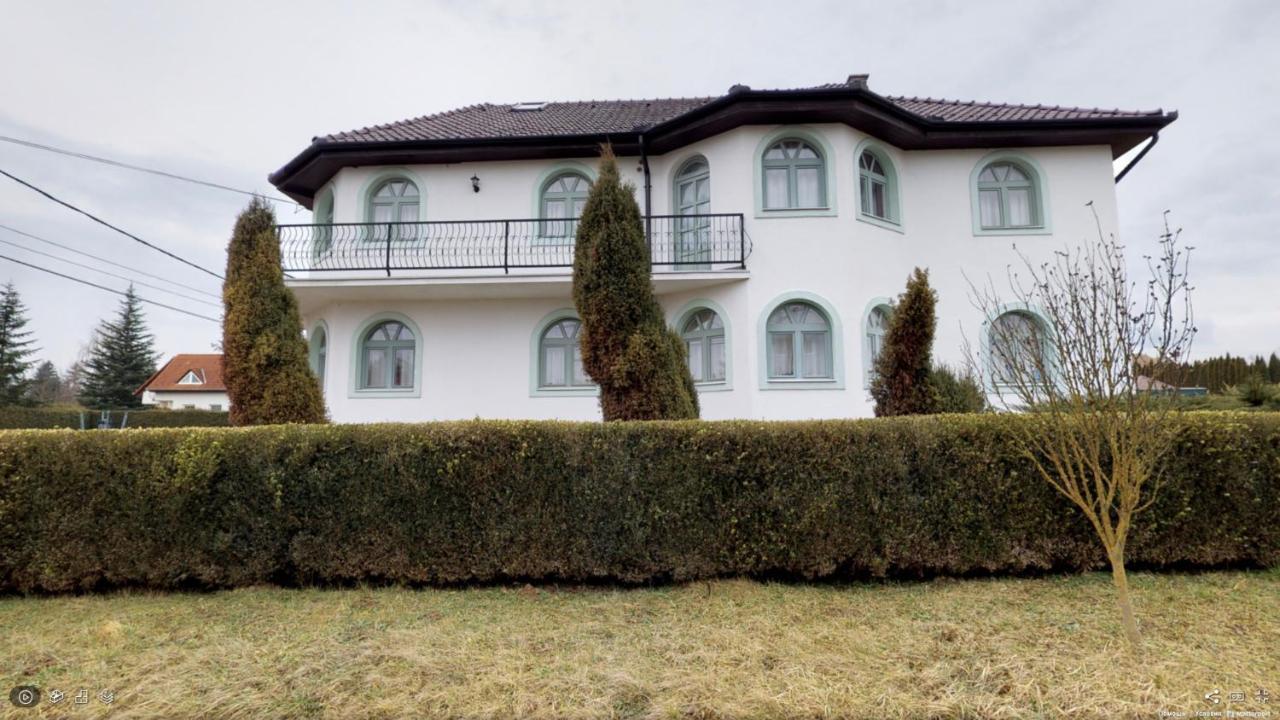 White House Zalakaros Hotel Bagian luar foto